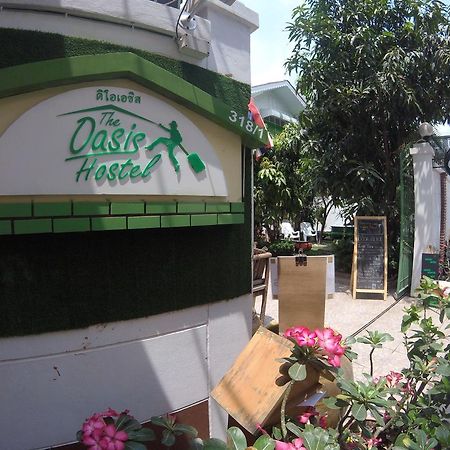 The Oasis Hostel (Adults Only) Банкок Екстериор снимка