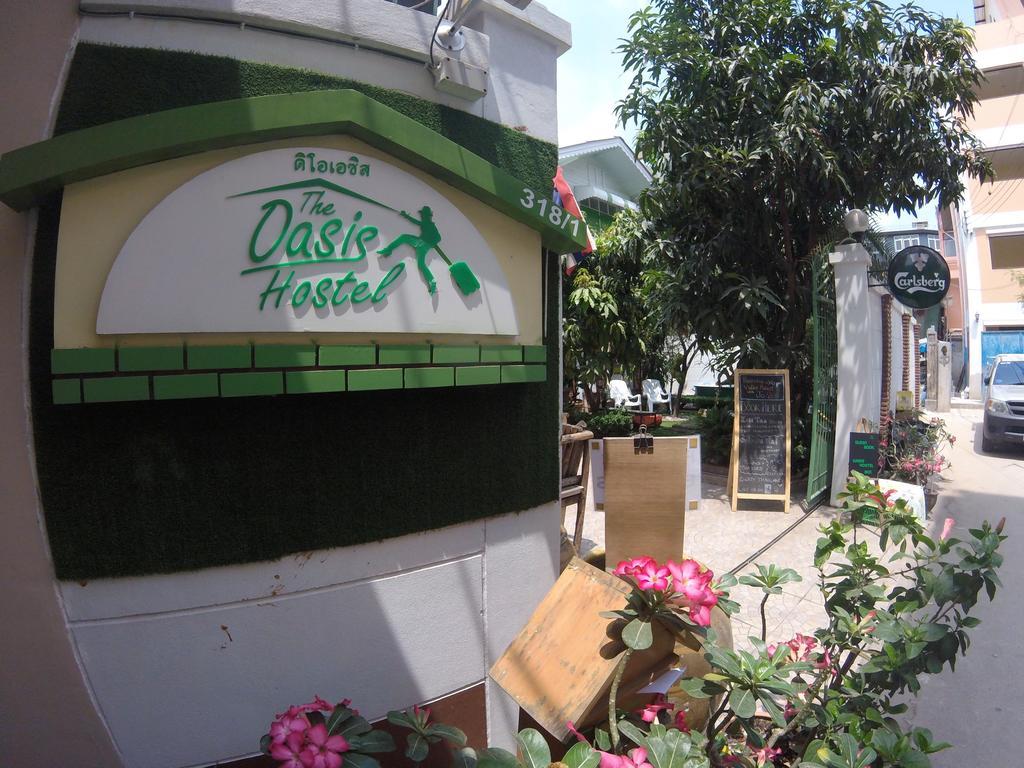 The Oasis Hostel (Adults Only) Банкок Екстериор снимка